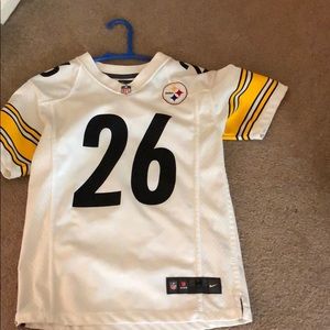 NFL JERSEY BOY’S MEDIUN FITS LIKE WOMEN’S SMALL